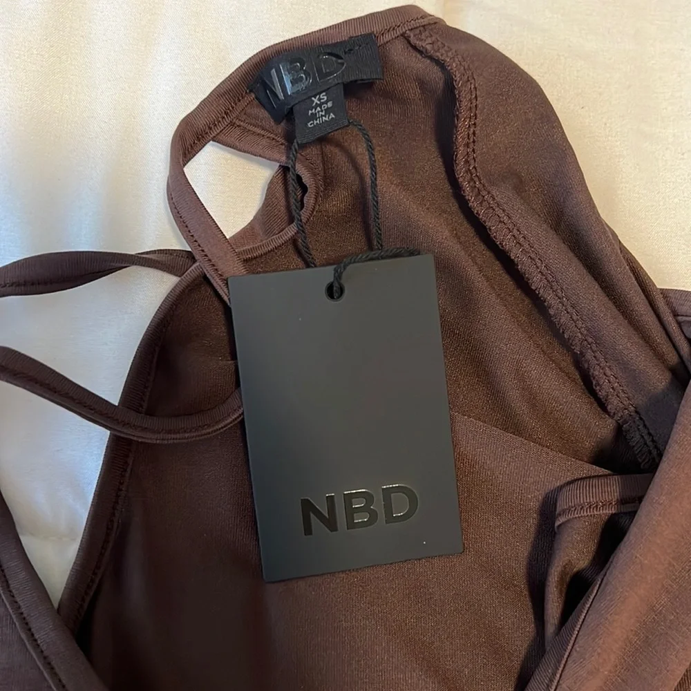NWT! Alora Midi Dress in Dark Brown by NBD - Picture 4 of 6